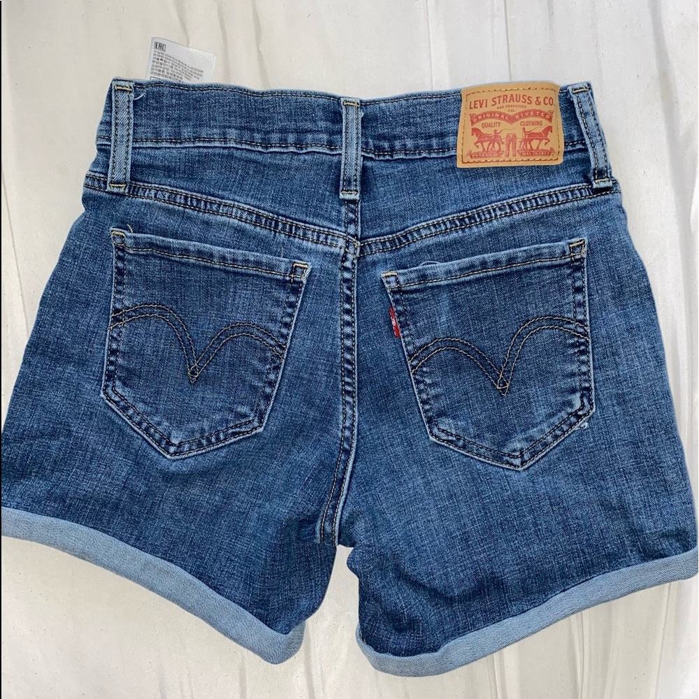 LEVI SHORTS